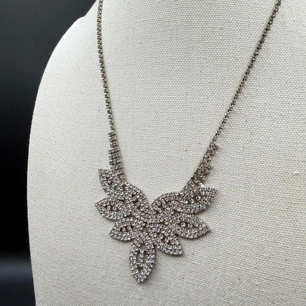 Rhinestone Leaf Statement Necklace Silver Tone Crystal Floral Bib Collar Jewelry